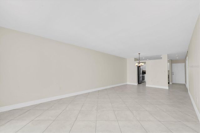 8 GLENCOE PLACE 105, Dunedin, FL 34698