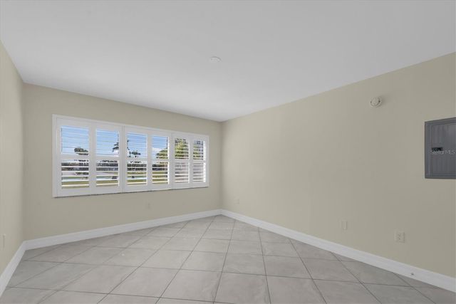 8 GLENCOE PLACE 105, Dunedin, FL 34698