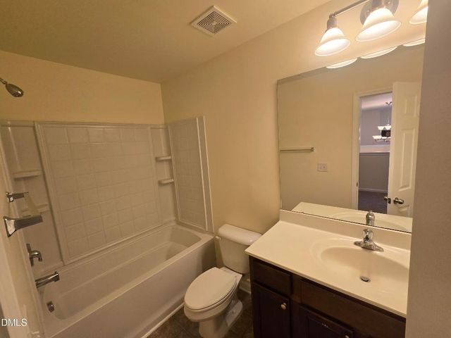 912 Garden Square Lane, Morrisville, NC 27560