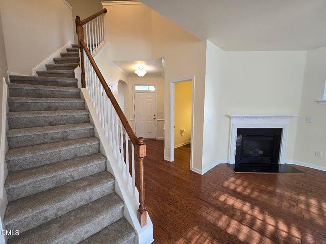 912 Garden Square Lane, Morrisville, NC 27560