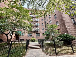 44-11 Macnish 5C, Elmhurst, NY 11373