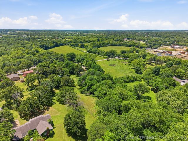 14107 E 480 Road, Claremore, OK 74017