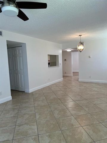 735 NW 91st Terrace, Plantation, FL 33324