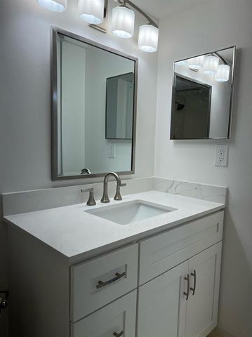 735 NW 91st Terrace, Plantation, FL 33324