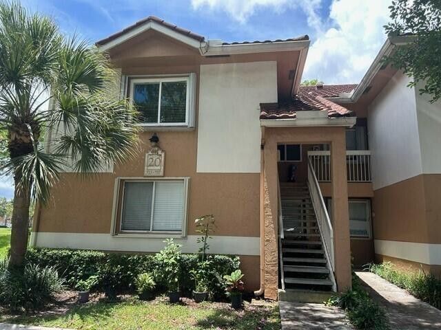 735 NW 91st Terrace, Plantation, FL 33324