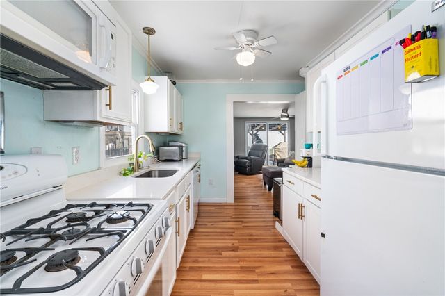 223 Victoria Drive, Monroeville, PA 15146