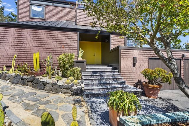 400 Endlich Drive, Santa Cruz, CA 95060