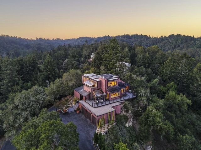 400 Endlich Drive, Santa Cruz, CA 95060