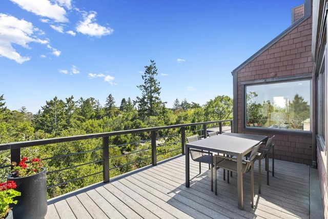 400 Endlich Drive, Santa Cruz, CA 95060