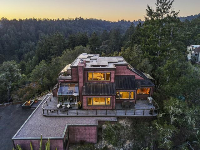 400 Endlich Drive, Santa Cruz, CA 95060