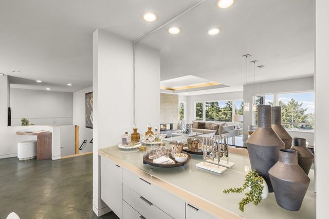 400 Endlich Drive, Santa Cruz, CA 95060