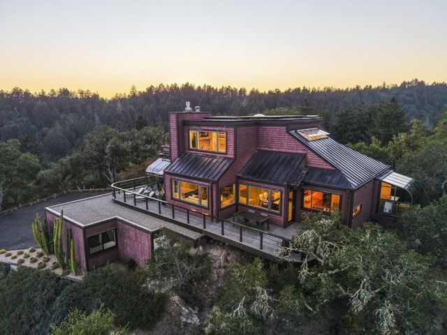 400 Endlich Drive, Santa Cruz, CA 95060