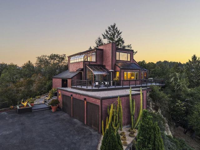 400 Endlich Drive, Santa Cruz, CA 95060