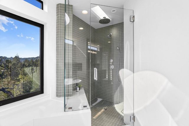 400 Endlich Drive, Santa Cruz, CA 95060