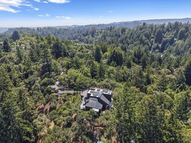 400 Endlich Drive, Santa Cruz, CA 95060