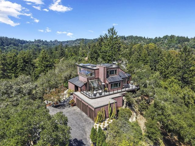 400 Endlich Drive, Santa Cruz, CA 95060