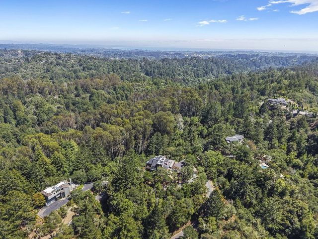 400 Endlich Drive, Santa Cruz, CA 95060