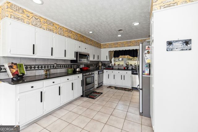 615 Highway 279, Fayetteville, GA 30214