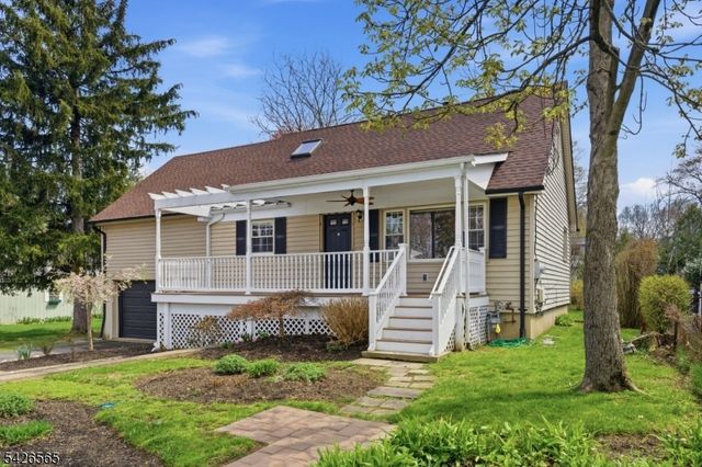 54 Richwood Pl, Denville Twp., NJ 07834