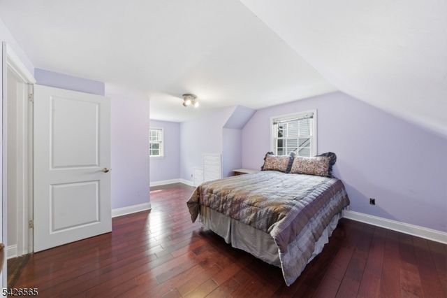 54 Richwood Pl, Denville Twp., NJ 07834