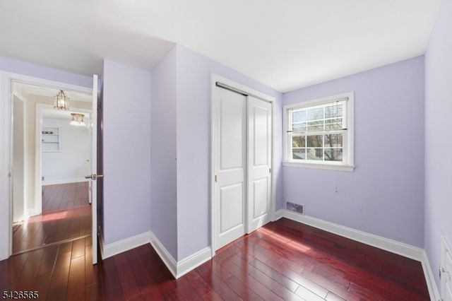 54 Richwood Pl, Denville Twp., NJ 07834