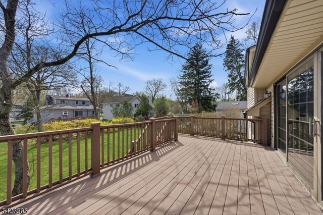 54 Richwood Pl, Denville Twp., NJ 07834