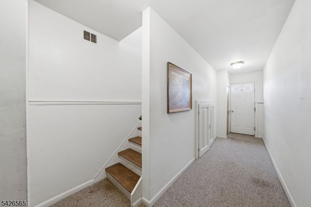 54 Richwood Pl, Denville Twp., NJ 07834