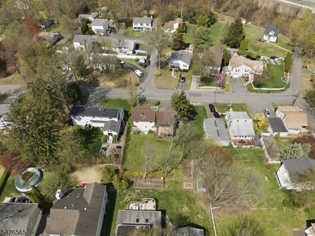 54 Richwood Pl, Denville Twp., NJ 07834