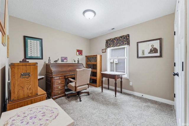 7179 Wolfsboro Lane, Fort Wayne, IN 46835