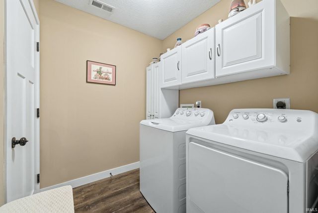 7179 Wolfsboro Lane, Fort Wayne, IN 46835