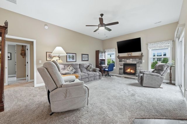 7179 Wolfsboro Lane, Fort Wayne, IN 46835