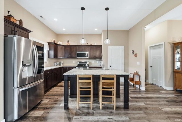 7179 Wolfsboro Lane, Fort Wayne, IN 46835