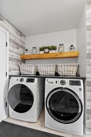 495 Pleasant Court, Chaska, MN 55318