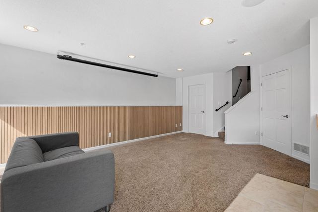 495 Pleasant Court, Chaska, MN 55318