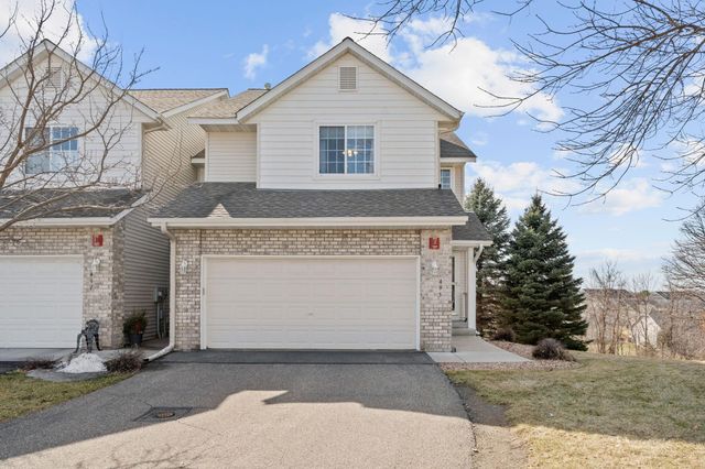 495 Pleasant Court, Chaska, MN 55318