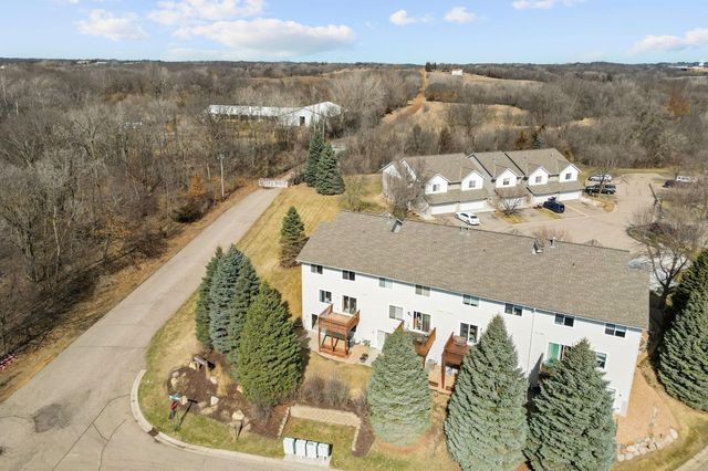 495 Pleasant Court, Chaska, MN 55318