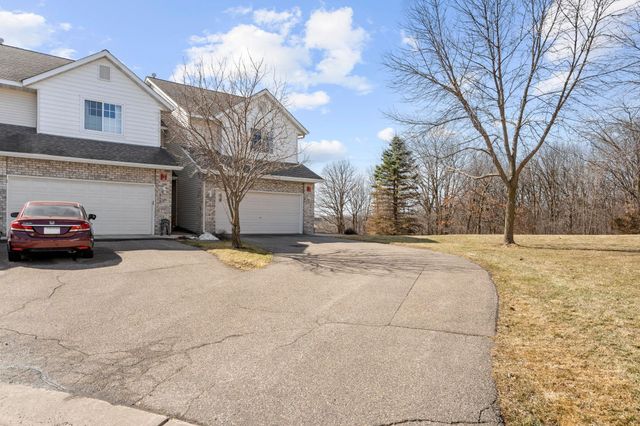 495 Pleasant Court, Chaska, MN 55318
