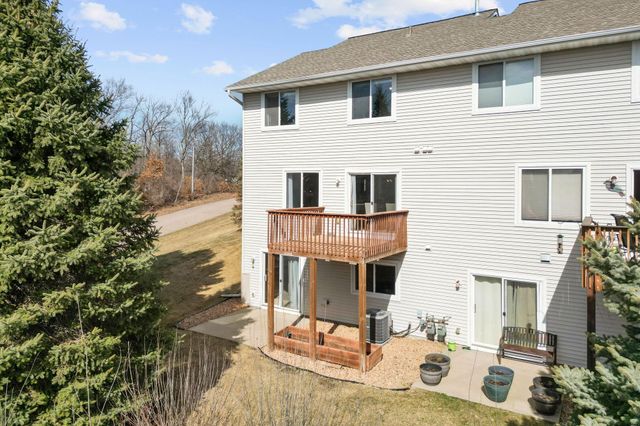 495 Pleasant Court, Chaska, MN 55318
