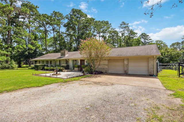 20420 Plaza Circle, Crosby, TX 77532