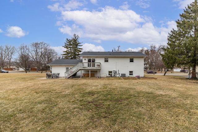 5309 W 153rd Place, Lowell, IN 46356