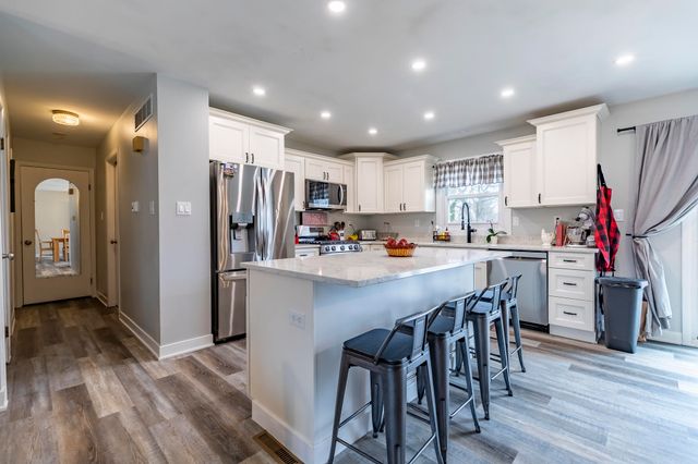 5309 W 153rd Place, Lowell, IN 46356