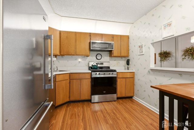 401 Danbury Lane, East Brunswick, NJ 08816