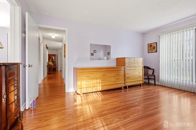 401 Danbury Lane, East Brunswick, NJ 08816