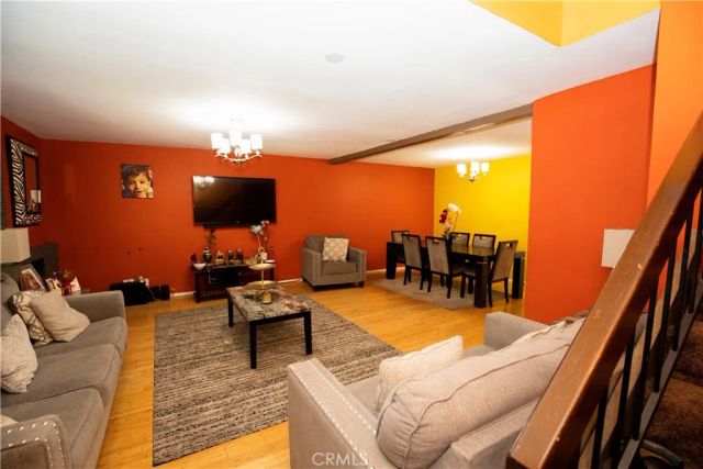 8430 Winnetka Avenue 20, Winnetka, CA 91306