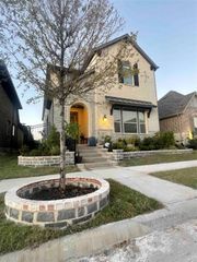 1803 Desert Willow Way, Arlington, TX 76005