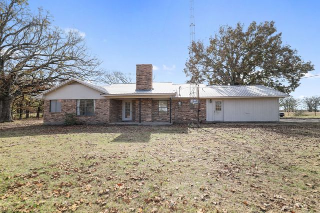2467 County Road 1220, Lake Creek, TX 75450