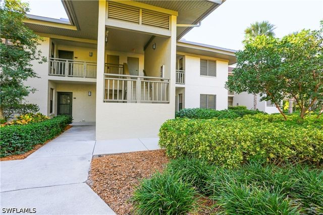 3611 Wild Pines DR 202, Bonita Springs, FL 34134