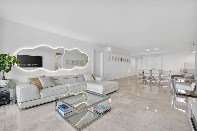 9250 W Bay Harbor Dr 5D, Bay Harbor Islands, FL 33154