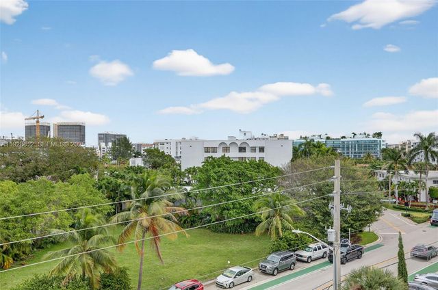 9250 W Bay Harbor Dr 5D, Bay Harbor Islands, FL 33154