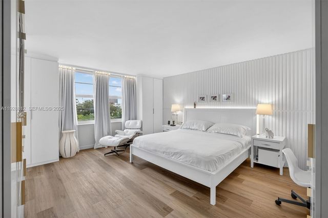 9250 W Bay Harbor Dr 5D, Bay Harbor Islands, FL 33154